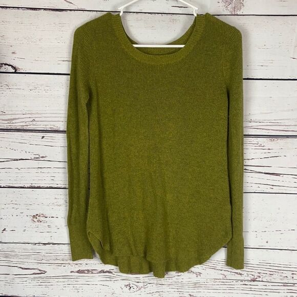 AMERICAN Eagle Outfitters Green Sweater - Picture 1 of 3